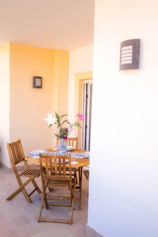 A04 - Large Modern 1 Bed Apartment With Pool Lagos Buitenkant foto